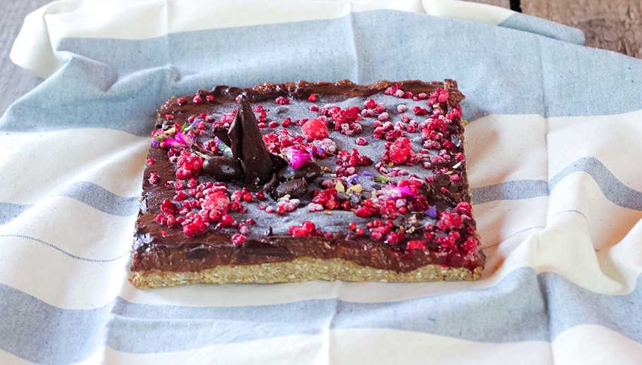 Almond Date Slice