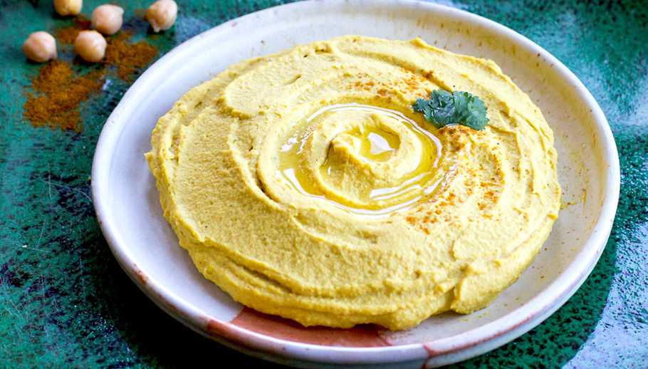 Spicy Sweet Curry Hummus - Prescribe Nutrition