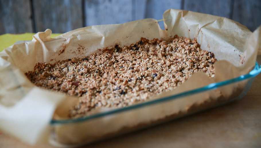 3 Grain Nut Butter Bars - Prescribe Nutrition