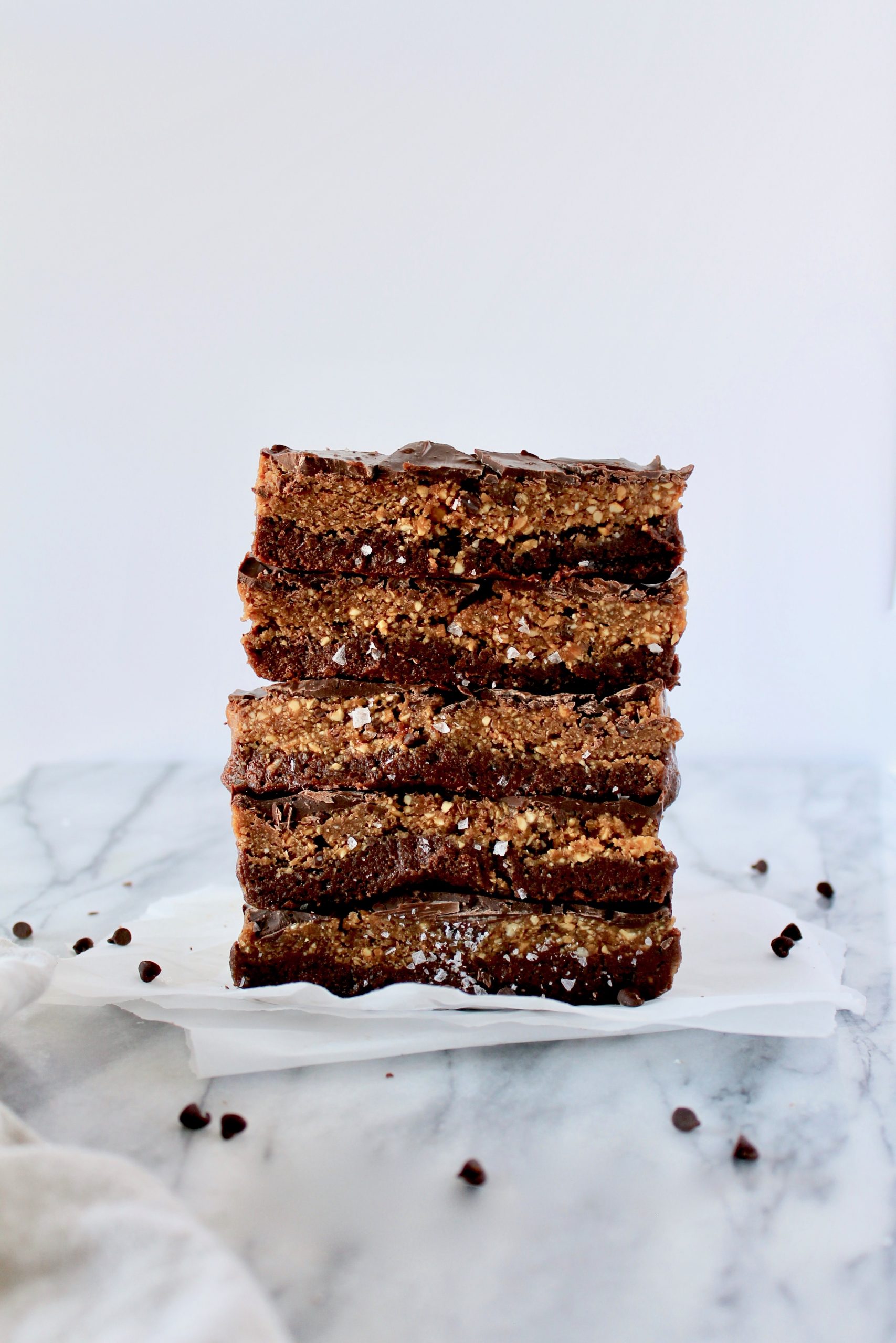 Raw Peanut Butter Chocolate Chip Brownie Bars - Prescribe Nutrition
